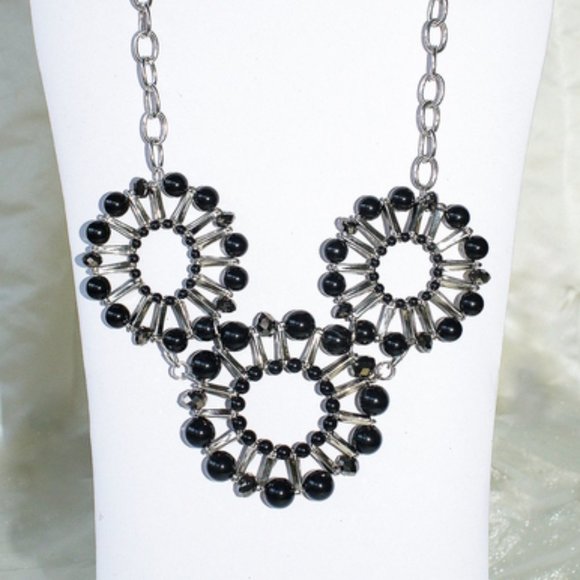 💖 Abstract Flower Necklace Set 20in. /NS113 - Picture 1 of 2